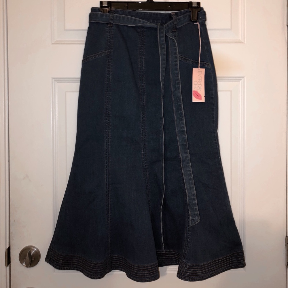 Eva Mendez Over the Knee Denim Skirt